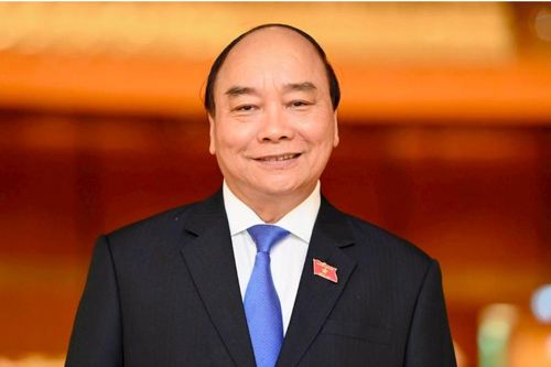 Chủ tịch nước Nguyễn Xuân Phúc dự Hội nghị cấp cao APEC