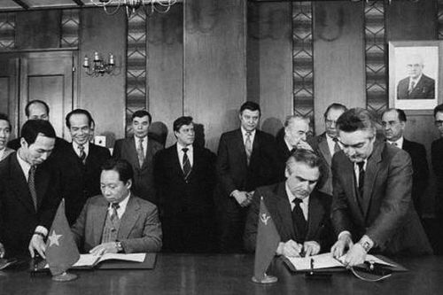 Kỳ XI: Những thách thức từ Liên doanh Vietsovpetro
