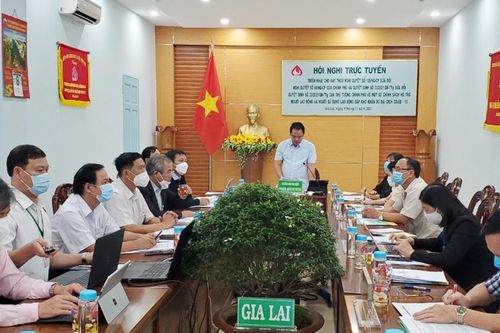 Triển khai cho vay trả lương ngừng việc, phục hồi sản xuất