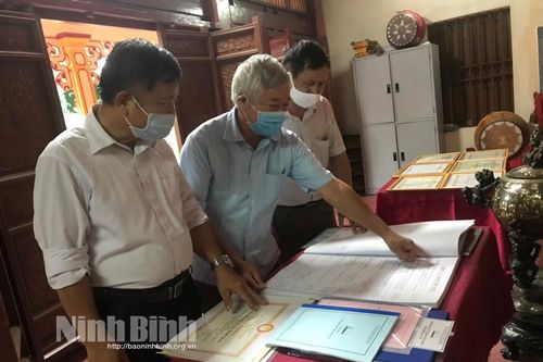 Sự học ở dòng họ Đinh Quân