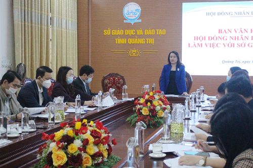 Ban Văn hóa - Xã hội HĐND tỉnh làm việc với Sở Giáo dục và Đào tạo