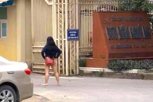 Không gửi được bưu phẩm, người phụ nữ có hành động phản cảm gây phẫn nộ