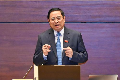 Thủ tướng: Chúng ta vừa đàm phán mua vắc xin, vừa nghiên cứu sản xuất trong nước