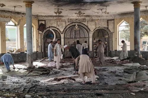 Nổ lớn tại một đền thờ ở Afghanistan, 12 người bị thương