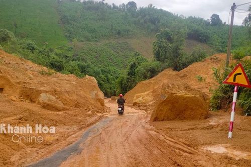 Đường Nha Trang - Đà Lạt đã thông tuyến