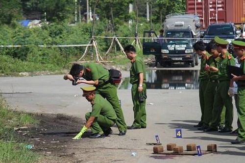 Bị đánh nam sinh lớp 11 đâm chết người