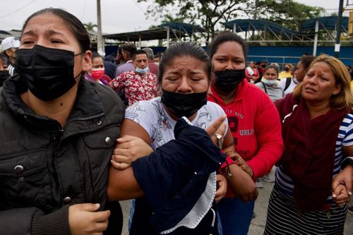 Băng đảng đấu súng trong nhà tù Ecuador khiến 68 người chết