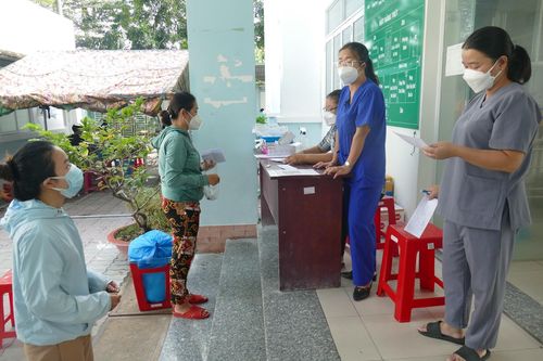 Giải quyết bài toán thiếu nhân lực tại các trạm y tế xã, phường ở TPHCM