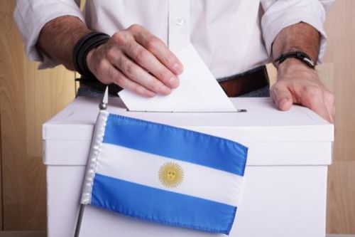 Cử tri Argentina chính thức bắt đầu đi bỏ phiếu bầu cử Quốc hội
