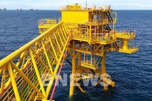 Vietsovpetro đưa vào khai thác giàn không người thế hệ mới BK-18A