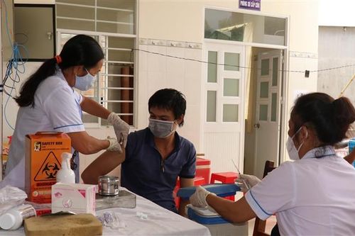 Bình Phước: Dự phòng oxy cho tình huống có 10.000 ca mắc COVID-19