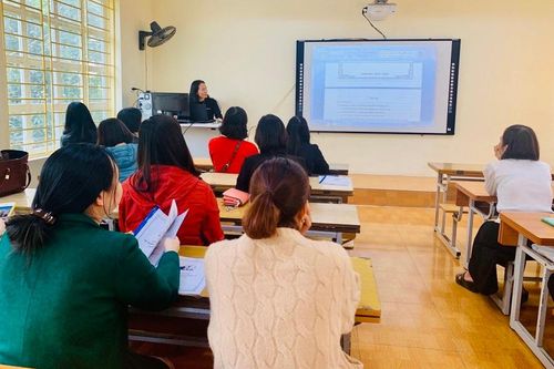 Nhân lên tình yêu nghề giáo qua hình thức hỗ trợ công nghệ dạy học trực tuyến