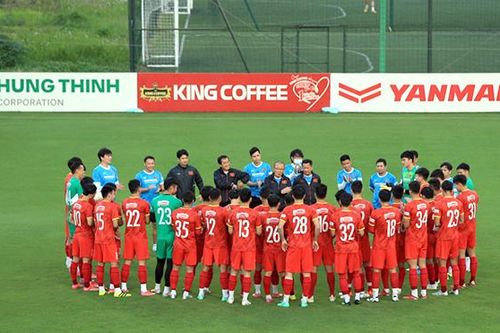 Việt Nam vs Ả rập Xê út: Bản lĩnh chiến binh (19h00, VTV6 trực tiếp)