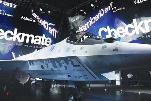 Nga ra mắt nước hoa hương máy bay chiến đấu Su-75