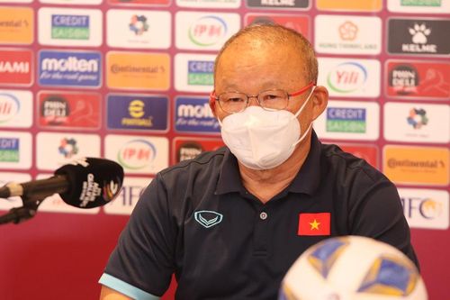 HLV Park Hang-seo: Các cầu thủ tốt dần lên qua từng trận đấu
