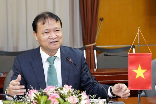 Cộng hòa Séc tìm kiếm cơ hội hợp tác trong sản xuất ô tô tại Việt Nam