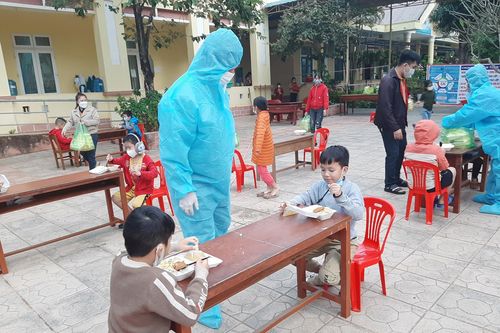 Huyện đoàn Hướng Hóa thành lập đội xung kích tình nguyện hỗ trợ khu cách ly học sinh