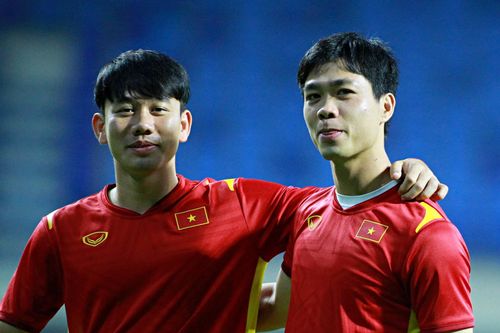 6 phút của bộ khung HAGL ở tuyển Việt Nam