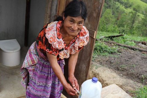3,6 tỷ người chưa được dùng nhà vệ sinh sạch