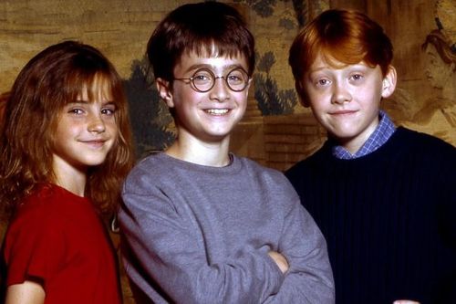 Băn khoăn lý do Harry Potter và các phù thủy sẽ trở về Hogwarts mà không có 'mẹ' JK Rowling