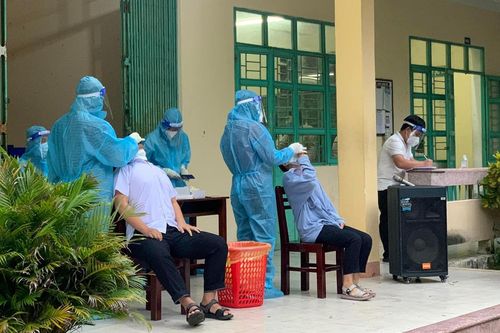 23 học sinh dương tính SARS-CoV-2 trong một trường học Quảng Nam