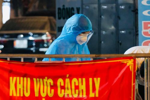 Hà Nội lập kỷ lục mới về ca dương tính SARS-CoV-2 cộng đồng