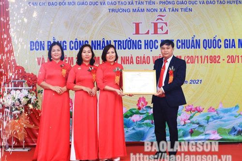 Trường Mầm non Tân Tiến: Đón Bằng công nhận trường chuẩn Quốc gia mức độ ITin khácNâng cao vai trò, vị thế của phụ nữ trong xã hôịMời bạn đọc, cộng tác viên gửi bài, ảnh cho Báo Lạng Sơn số Tết Dương lịch và Xuân Nhâm Dần 2022