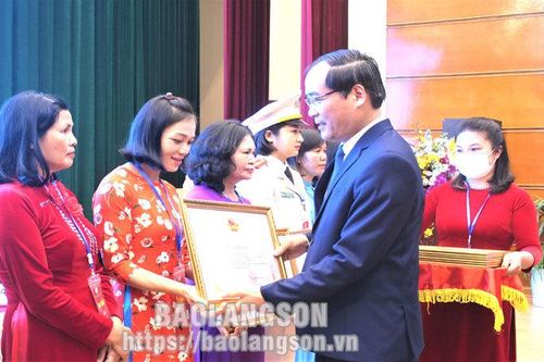 Phiên thứ nhất Đại hội Đại biểu Phụ nữ tỉnh Lạng Sơn lần thứ XVI, nhiệm kỳ 2021 – 2026Tin khácThông báo nội dung kỳ họp thứ sáu (kỳ họp chuyên đề) HĐND tỉnh khóa XVII, nhiệm kỳ 2021- 2026Nâng cao vai trò, vị thế của phụ nữ trong xã hội