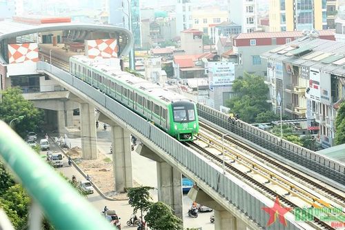 Tàu điện Cát Linh – Hà Đông thay đổi giờ chạy và thu phí từ 21-11