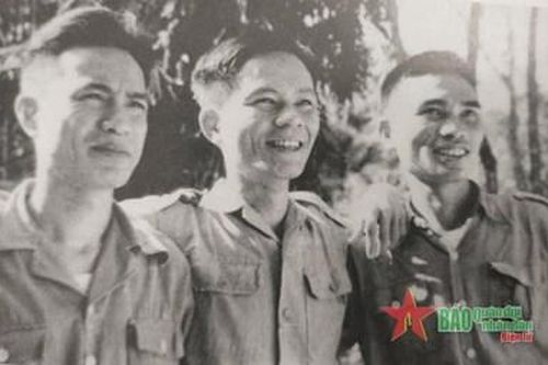 Đại tá Lữ Giang-Người thầy đầu tiên