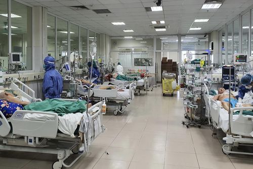 Gia tăng bệnh nhân COVID-19 nặng