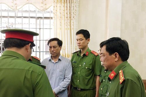 Cựu Chủ tịch TP Trà Vinh và cấp phó hầu tòa