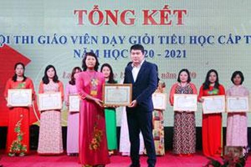 Thầy, cô giáo: Đẹp mãi những 'kỹ sư tâm hồn'Tin khácThông báo nội dung kỳ họp thứ sáu (kỳ họp chuyên đề) HĐND tỉnh khóa XVII, nhiệm kỳ 2021- 2026Nâng cao vai trò, vị thế của phụ nữ trong xã hội