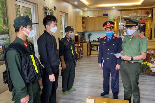 Vụ tham ô tài sản tại sân bay Phú Bài: Bắt thêm 2 giám đốc công ty taxi