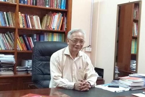 Người thầy với gần 60 năm nghề giáo khai mở bí mật đặc biệt dành cho học trò
