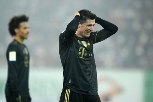 Augsburg tạo 'cơn địa chấn' trước nhà vô địch Bayern Munich