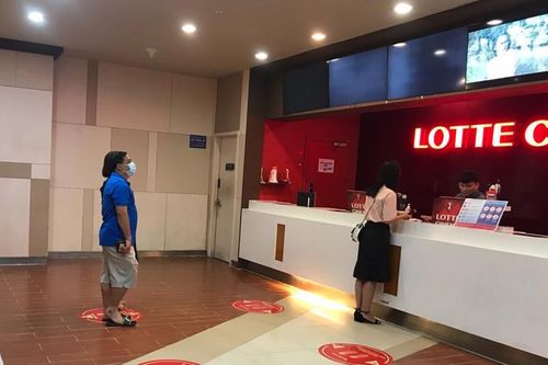 Rạp chiếu phim TP.HCM vượt khó để mở cửa trở lại