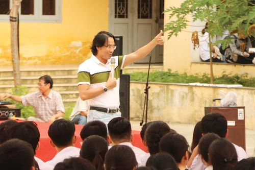 Giáo dục Tin tức giáo dục Tình cảm thầy cô quyết định thành công dạy học trực tuyến