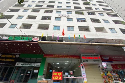 Hà Nội: Bảo vệ quán cà phê mắc COVID-19, tạm phong tỏa chung cư HH3C Linh Đàm