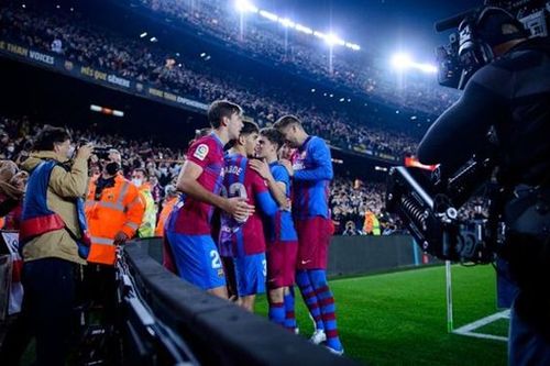Barcelona 1-0 Espanyol: Memphis Depay lập công, Xavi ra mắt suôn sẻ