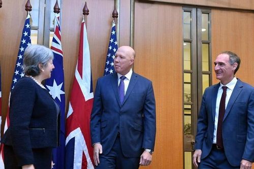 Mỹ-Anh-Australia ký kết thỏa thuận công khai đầu tiên hậu AUKUS