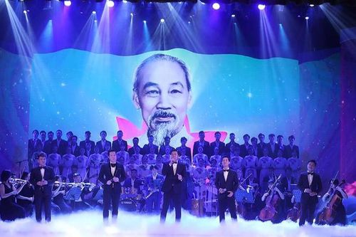 Chương trình nghệ thuật đặc biệt khẳng định vị trí và vị thế của văn hóa trong quá trình phát triển đất nước