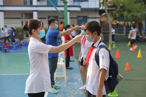 Hà Nội dự kiến cho học sinh đến trường vào đầu tháng 12