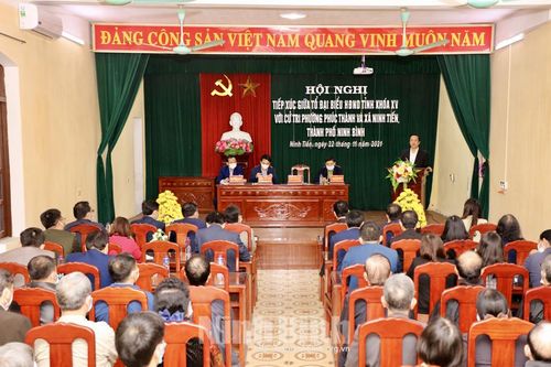 Đại biểu HĐND tỉnh tiếp xúc cử tri