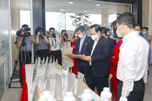 Kinh tế Khoa học - công nghệ Tiếp tục hỗ trợ Viện Công nghệ sinh học thực hiện các nhiệm vụ khoa học và công nghệ
