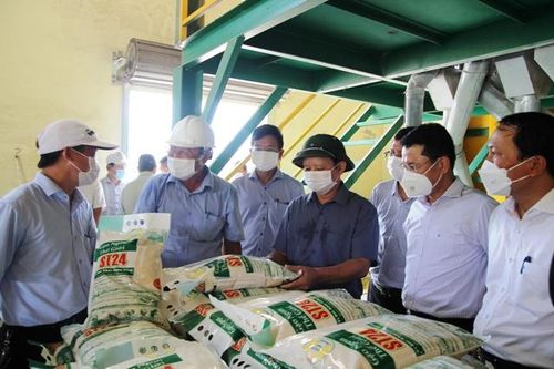 Chính trị - Xã hội Theo dòng thời sự Điều chỉnh một số chỉ tiêu, phát huy các nguồn lực để phát triển