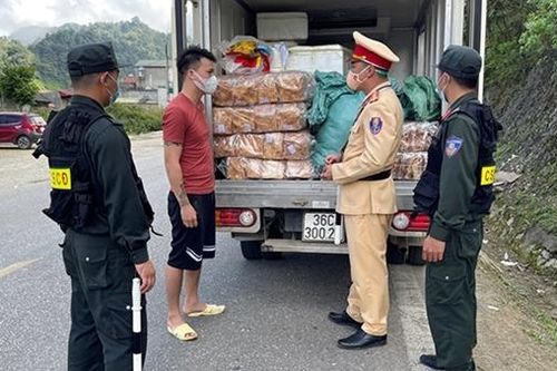 'Bức tường lửa' trên cung đường nóng
