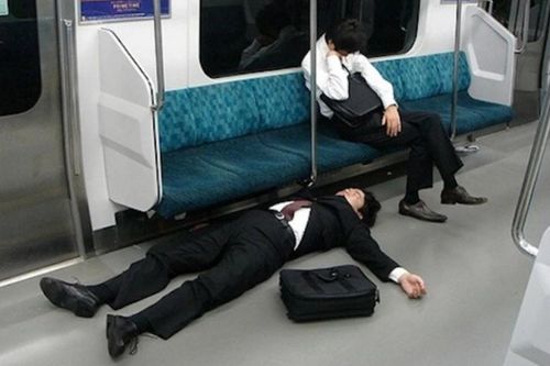 Cái chết vì làm thêm giờ ở Nhật Bản