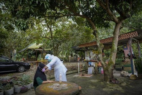 Những nước châu Á 'lội ngược dòng' trong cuộc đua tiêm chủng