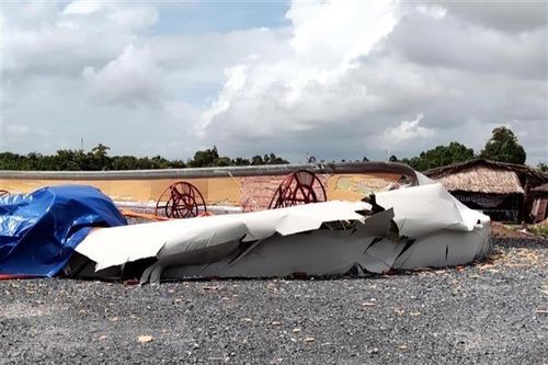 Sóc Trăng: Xảy ra 2 vụ rơi gãy cánh quạt điện gió trong vòng 10 ngày
